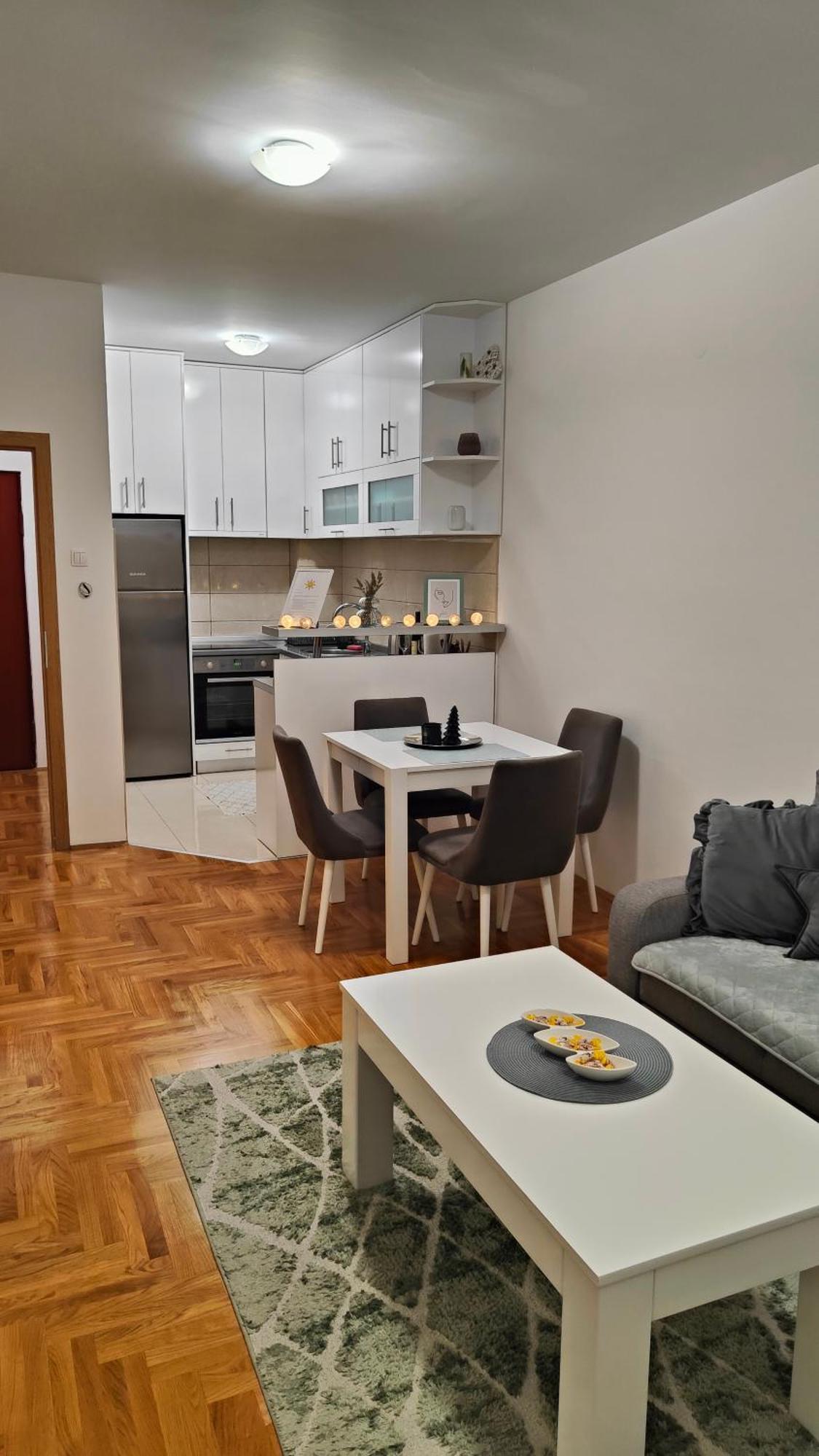 Apartman Sunce Требинє Екстер'єр фото